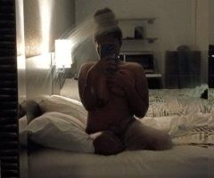 Tallahassee escorts - i'm super horny. i'm craving dick right now. hmu - 20