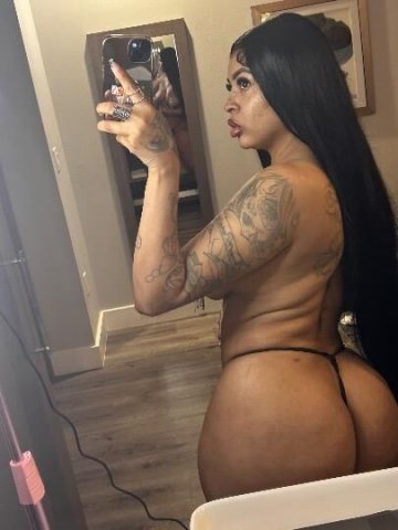 Hey Fellas Cum Bust A Nut On This Big Butt Slut❄🥂💋🎬 - 26 - 1