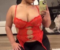 sexy latina mami - 25 - Image 2