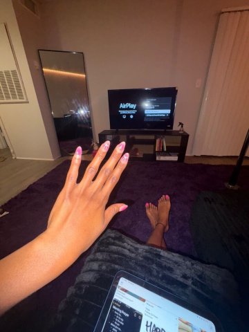 slim ebony vixen 👠| sexy and submissive | also looking for opportunities 🦋 - 25 - 1