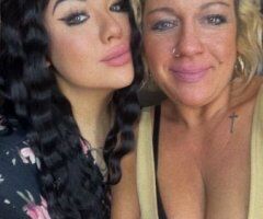 Hot BRUNETTE AND BLONDIE DUO TODAY come see sas and chloe! - 31 - Image 4