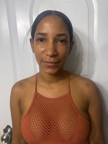 hola amor soy una chica joven caliente ven a mi - 25 - 1