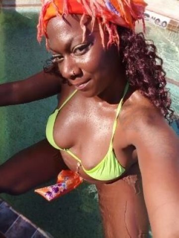 Cocoa Bunni in Memphis - 35 - 1