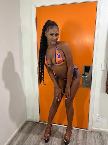 hosting incalls / outcalls✨️ - 21 - 1