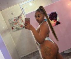 Ms. Grip Back 😏 - 25 - Image 2