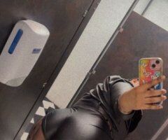 sexy brown skin baddie - 24 - Image 2