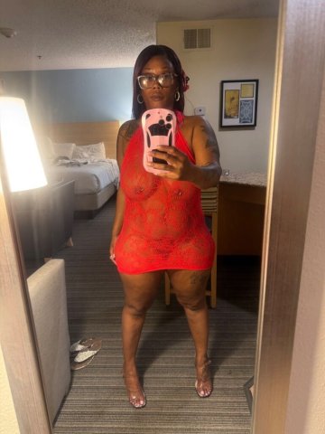 mzzkream new Pussy in town💦 👅💦🍆 im very disrespectful when I'm sucking and eating👅💦💦that dick🍆 - 29 - 1