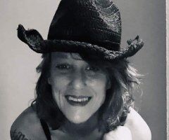 Laughing & Playing Naked - 49 - Image 3