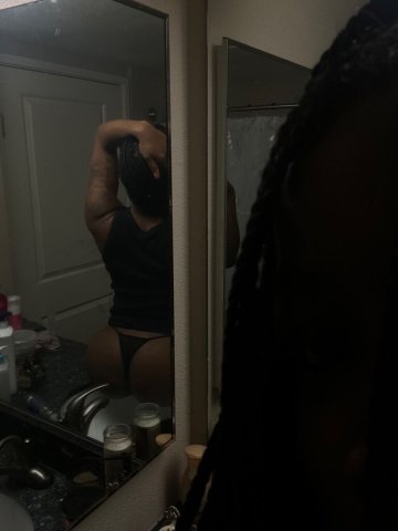 chocolate drop 🍫🫦come sneak and play💋 - 19 - 1
