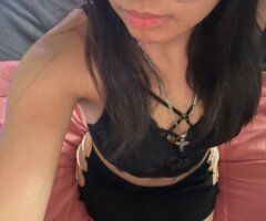 Sexy forgein babe looking for sugar daddys to have a good time 🥰😘 - 21 - Image 4