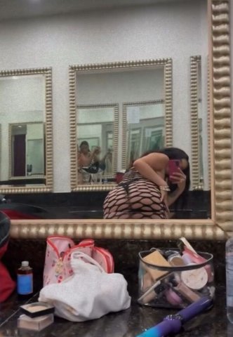 NEW THICK ASS LATINA IN THIS CITY💋AVAILABLE 24/7 - 26 - 1