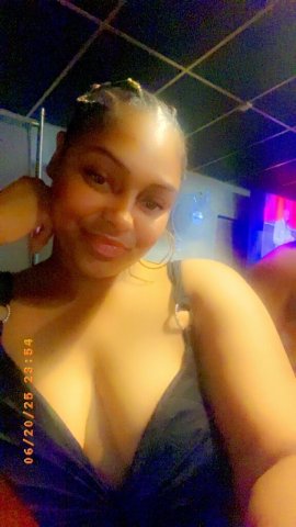 Pretty Thicky 🤍 - 26 - 1
