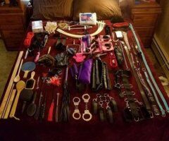 Luxurious Mistress Valentyna Mature and Dominant visiting🚻⚧️🛃 - 40 - Image 2