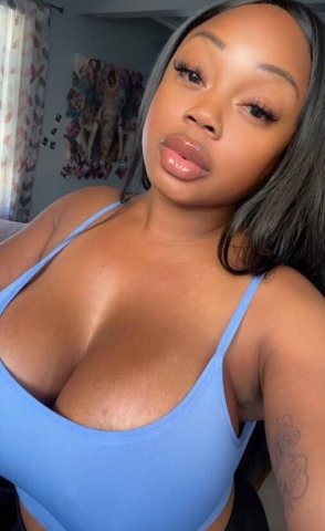 🙋Stop looking..💁I'm right here chocolate🍫 Everything you're looking for.. Incall/outcall/🚗carfun💦available 24/7✔ - 28 - 1