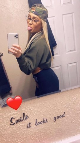Hey babe come see me while I'm serving it really nice - 26 - 1