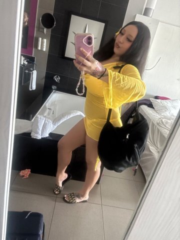 Facetime show content - 22 - 1
