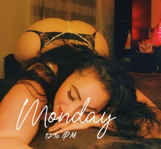 Hello Y'all Im back InTown! Here till Thurs Morning❤ Come see me - 42 - 1