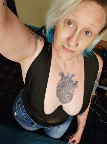 Start your New Year's off the right way cum drop your balls on me - 36 - 1