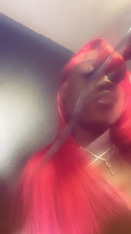 Your Favorite Temptation💦💋,ask about qv special🥂 here till thursday - 22 - 1