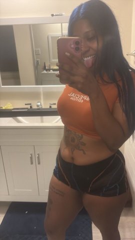 🧚🏽♀DONT MISS ME HERE FOR THE NIGHT RUSH ME DADDY IM HERE TO PLEASE ALL YOUR NEEDS DADDY HMU ASAP TO SEE ME ‼❤️❤️❤️❤️❤ - 28 - 1