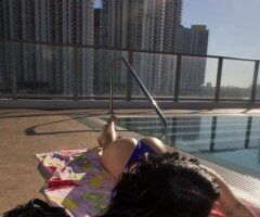 Milwaukee escorts - Milwaukee: Incall, outcall & car dates — content seller (Daddy, fetish-friendly)