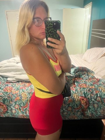 snowbunny 🐇 intown for a good time not a long time - 37 (North Jersey, NJ) - 1