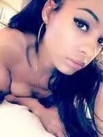 💙upscale💙 petite 💙mixed Barbie💙 call me Kelli 💙 - 23 (Virginia City, Nevada) - 1