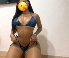 Northern Virginia escorts - Northern Virginia / DC — small incall only (19) — online for now
