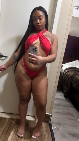 Dreamy Pussy Fairy, Highly Favored 🧚🏾‍♀️🥂 (Brooklyn, New York) - 1