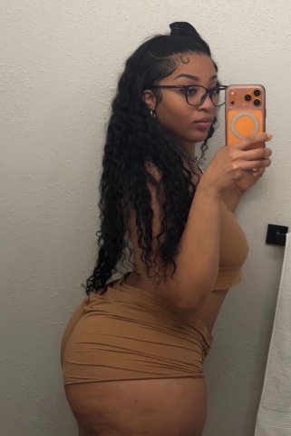 Palm Springs Female Escort — Incalls & Outcalls (Hazel, 25, Facetime verify) - 1