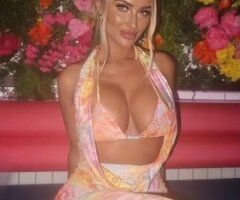 Dallas escorts - Yumi’s World: In-Call/Outcall Female Escort in Dallas, TX