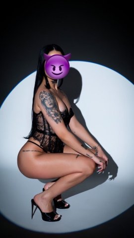 Palm Springs Female Escort — Rose Theme (Hi love  - 22) - 1