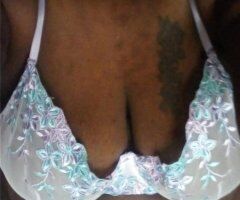 Clarksville escorts - Clarksville TN Female Escort — Outcalls only, condoms not provided