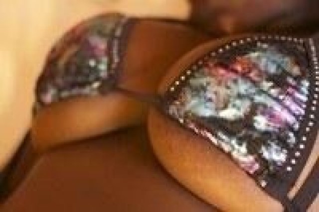 Treasure Coast Female Escort — Fort Pierce Incall Deals (ends 11am) - 1