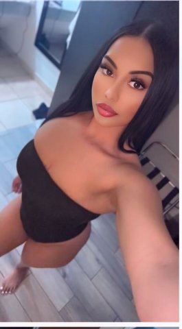 Fresno, CA Latina Female Escort — Outcalls Only, Incalls - 1