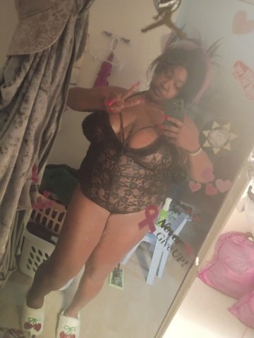 Portland Discreet Female Escort — Incall or Outcall - 1