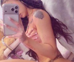 Miami Brazilian Baddie Escort — Curvy, long brown hair - Image 5