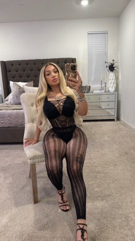 Blonde Companionship Escort — Concord, CA - 1