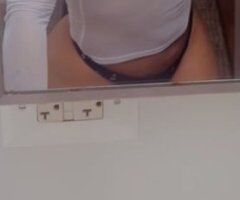 Chicago escorts - Chicago Female Escort — Incalls & Out Calls Tonight Only