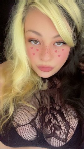 Fresno CA Female Escort — Outcalls + Hosting, Two-Girl Sessions - 1