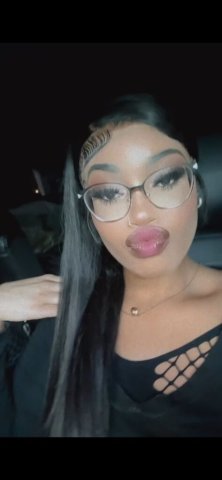 Nerdy Cute Girl Incall + Car Dates — Fetish Friendly - 1
