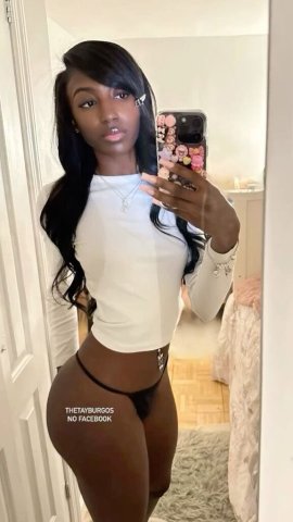 Chicago Female Escort — Car Dates (Condom) - 1