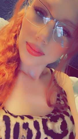 Kacey (26) — Albany Female Escort (Incall, Play Safe) - 1