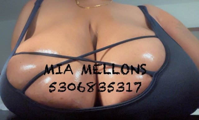 Stockton Female Escort — Kinks, BBWs, Mommy Dom + Webcam - 1
