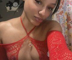 New York City escorts - New York City Female Escort — Video Chat