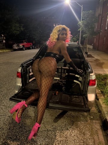 Baltimore Female Escort — Big Booty & Wet Pussy Service - 1