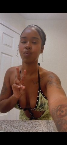 Reno NV Late Night Incall & Outcall Specials — Bombshell Petite - 1