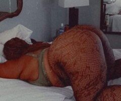 Detroit escorts - Detroit Female Escort — The Main Show 