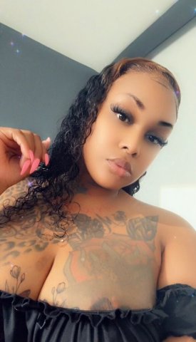 Greensboro, NC Female Escort — In/Out Calls with FaceTime Verification - 1