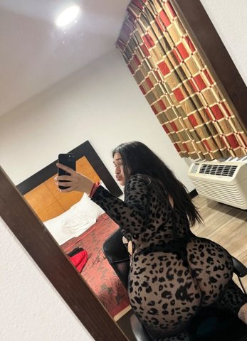 Discreet Female Escort in College Station — Outcall, Car Dates, FaceTime - 1